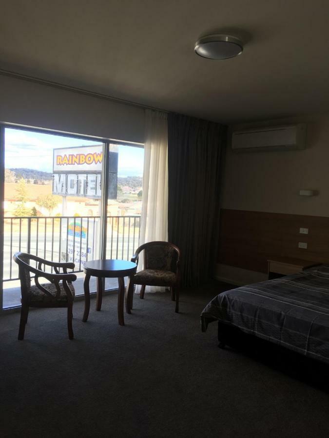Rainbow Motel Kowen Zewnętrze zdjęcie
