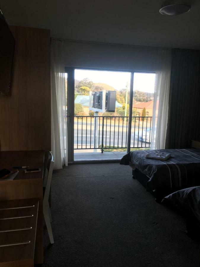 Rainbow Motel Kowen Zewnętrze zdjęcie